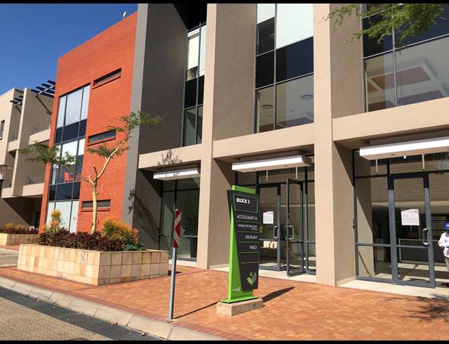 646M² OFFICE TO LET IN WIERDA VALLEY